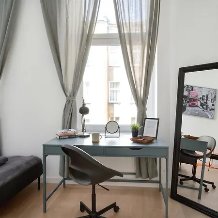 Golden - 3 Bedrooms- Great Location&prezydenta Gabriela Narutowicza Lejlighed Łódź