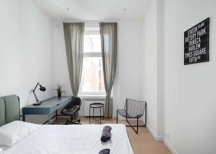 - 13 People - 3 Bedroom - Center -gn56 Łódź